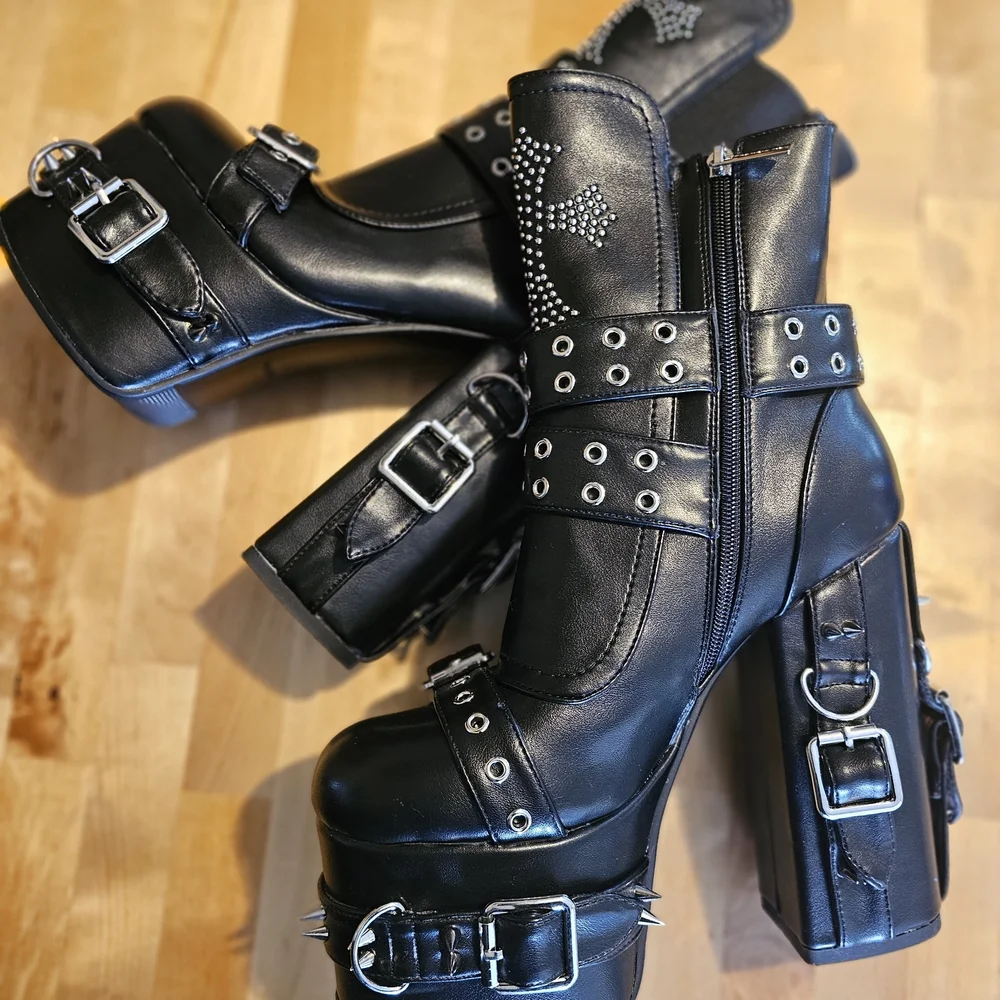 FRANKIE HSU GOTH PLATFORMS